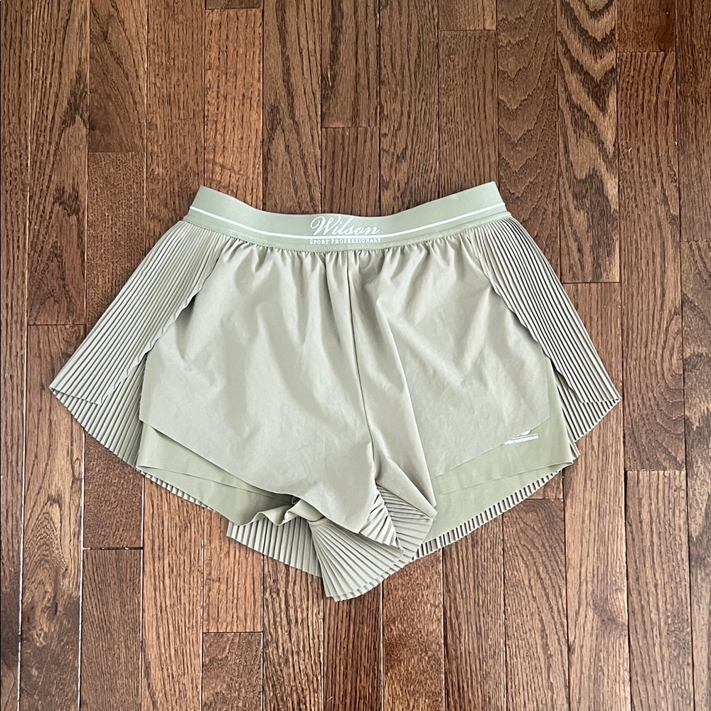 Wilson Sport Women's Beige Athletic Shorts